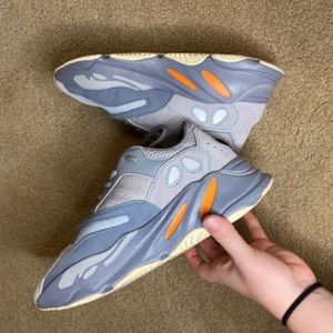 COPY - Yeezy Boost 700 "Inertia"